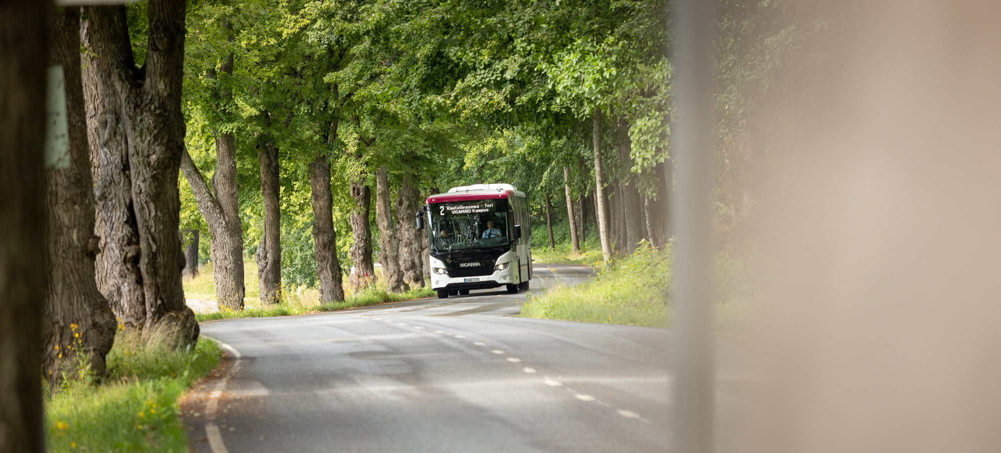 Linja-auto Aulangolla.