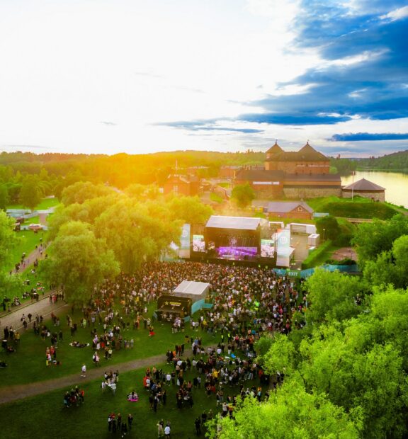 Laaja yleiskuva Wanaja Festivalista.